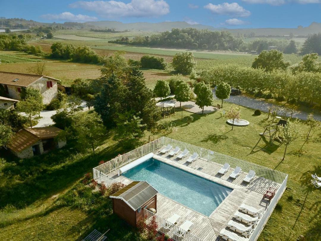 Ferme Robin Bed & Breakfast Marsaz Eksteriør bilde