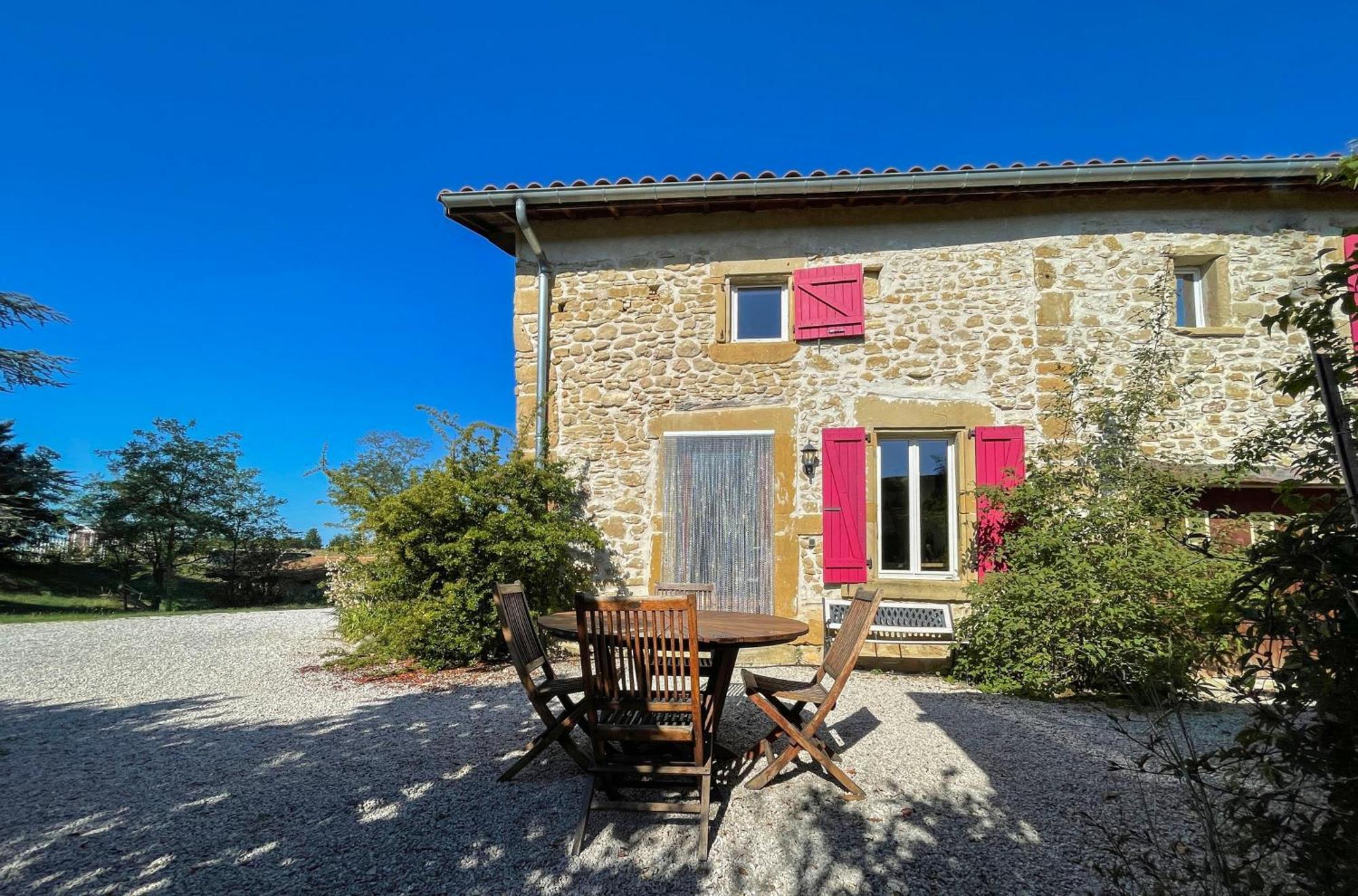 Ferme Robin Bed & Breakfast Marsaz Eksteriør bilde